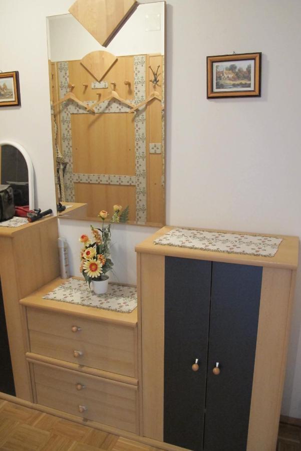 Gemuetliche Ferienwohnung Annenheim Luaran gambar