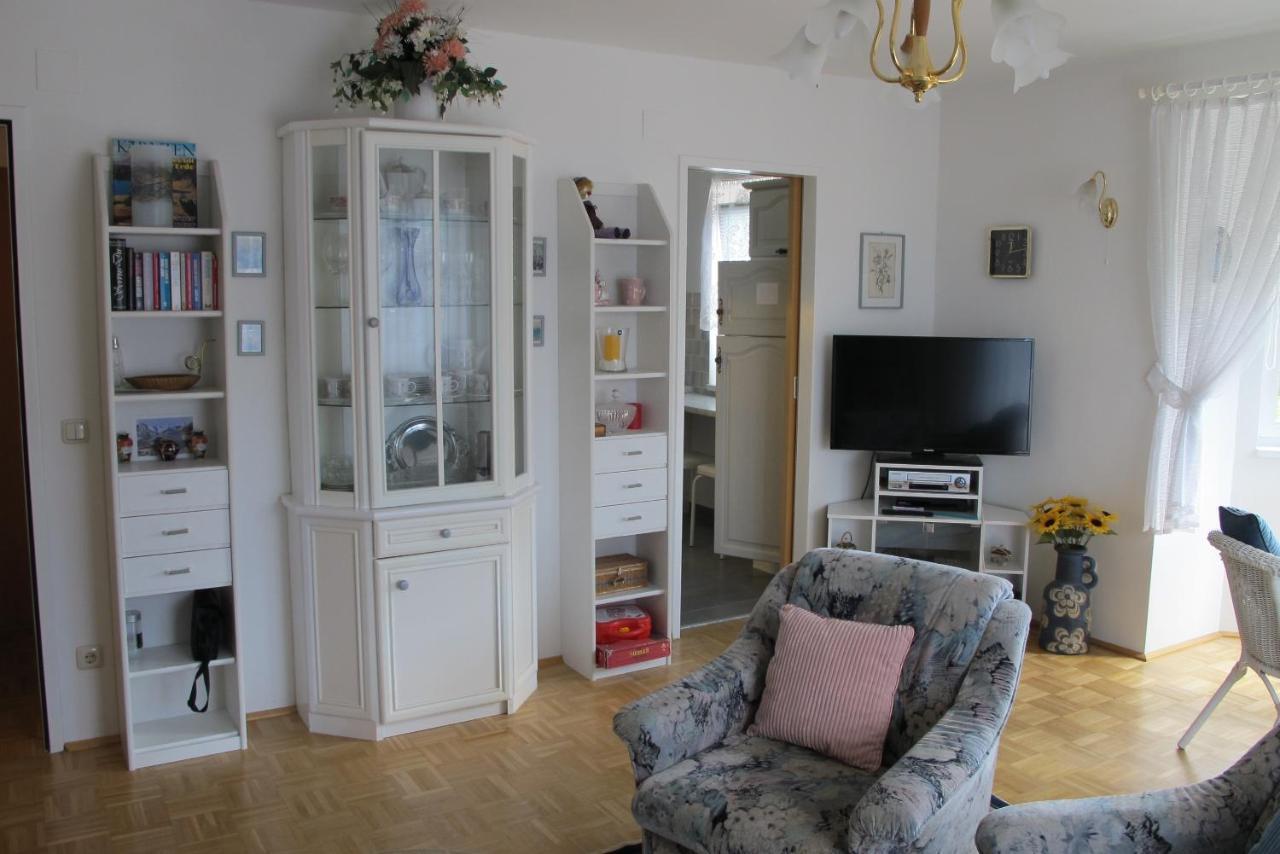 Gemuetliche Ferienwohnung Annenheim Luaran gambar